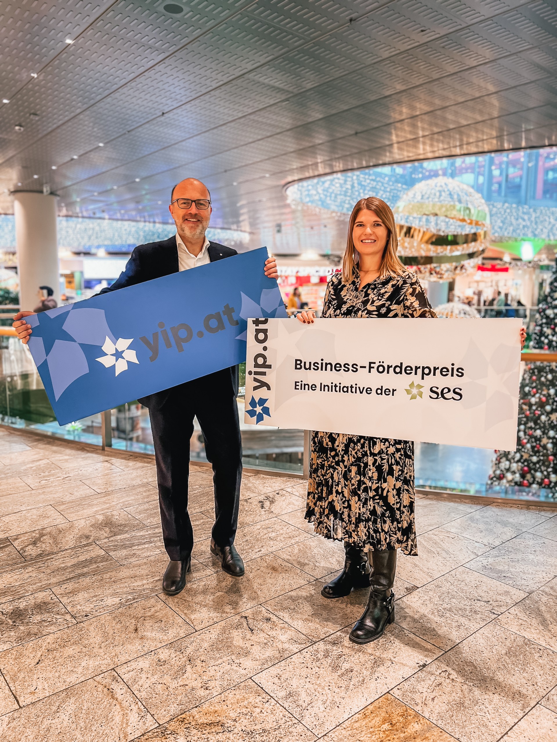 yip.at Business-Förderpreis mit Hrn. Andexlinger und Fr. Kocher